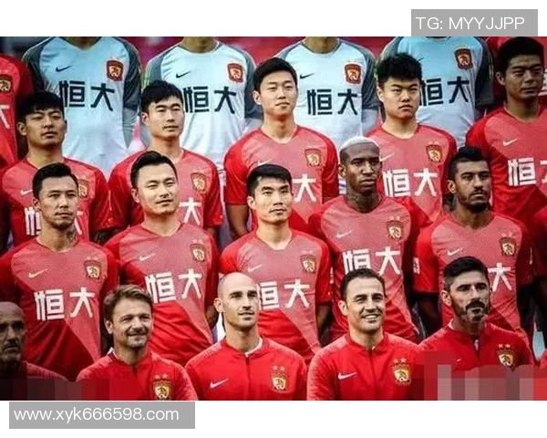 上海足球队荣登实力排行榜首位引领全国足球新风潮